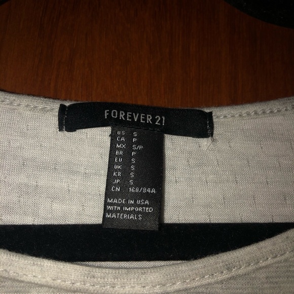 🌼 2 for $15 🌼 Forever 21 Soft T-Shirt - Picture 2 of 4